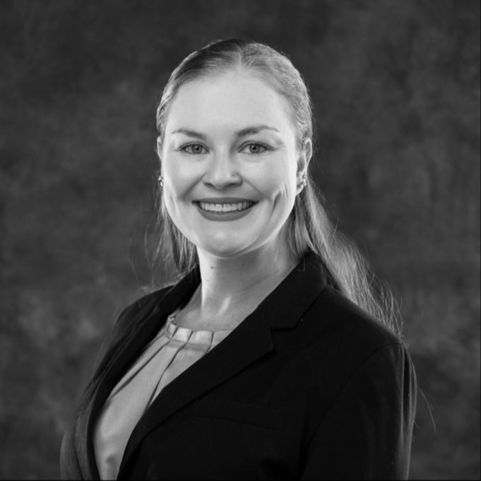 Jess Curney headshot